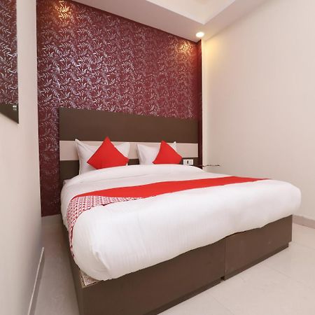 Hotel Le Princess @ Airport 뉴델리 외부 사진