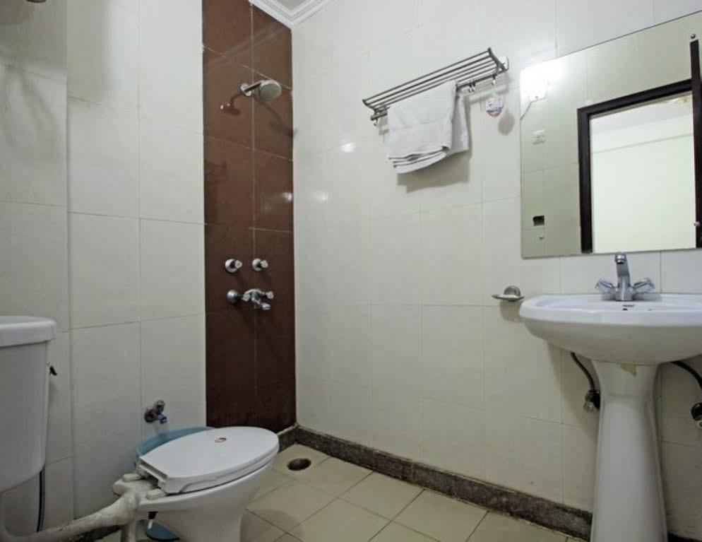 Hotel Le Princess @ Airport 뉴델리 외부 사진