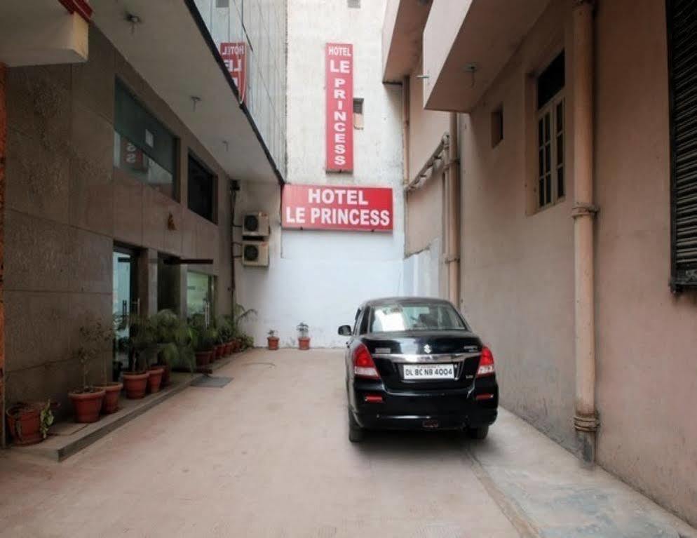 Hotel Le Princess @ Airport 뉴델리 외부 사진