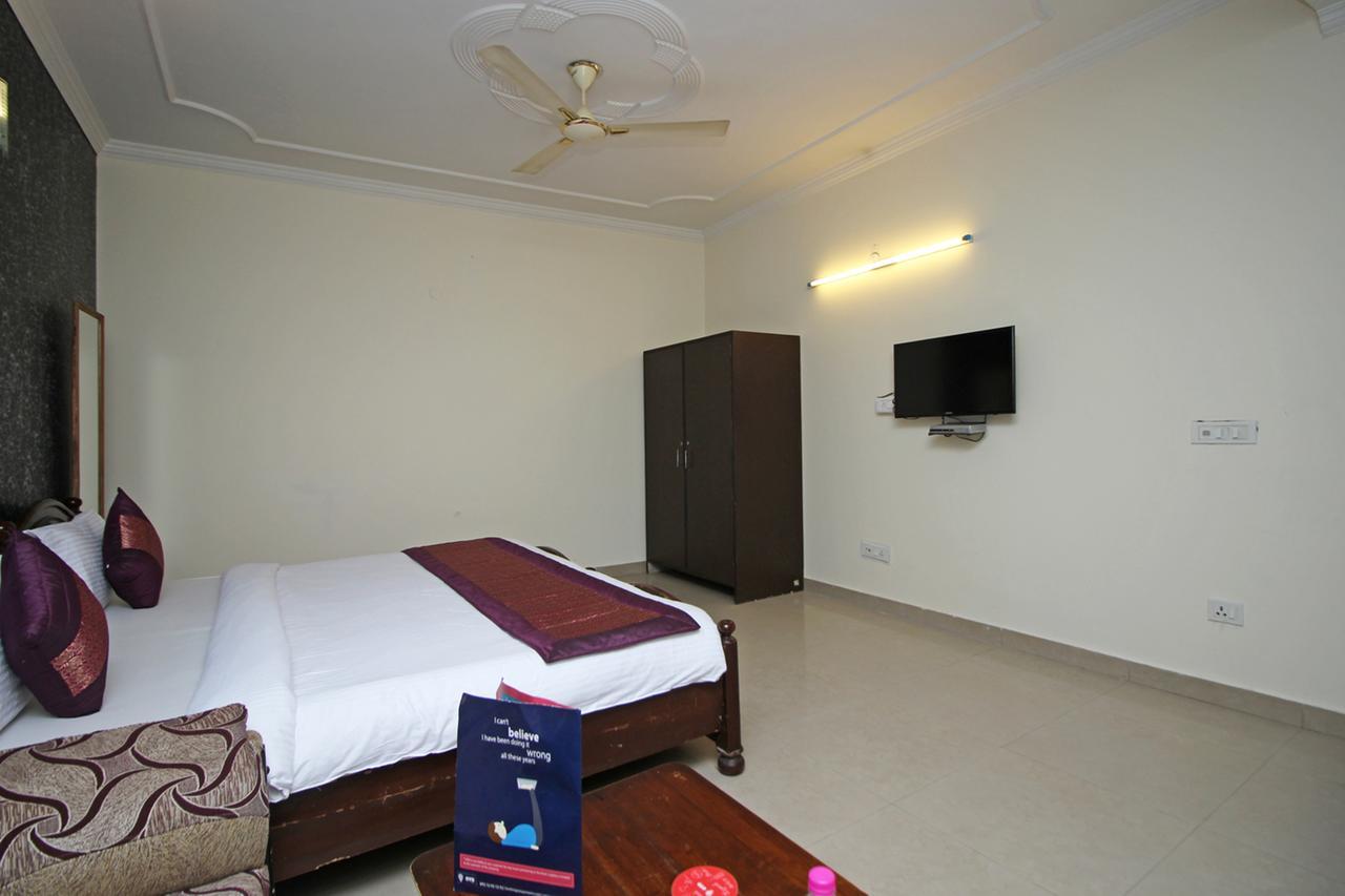 Hotel Le Princess @ Airport 뉴델리 외부 사진