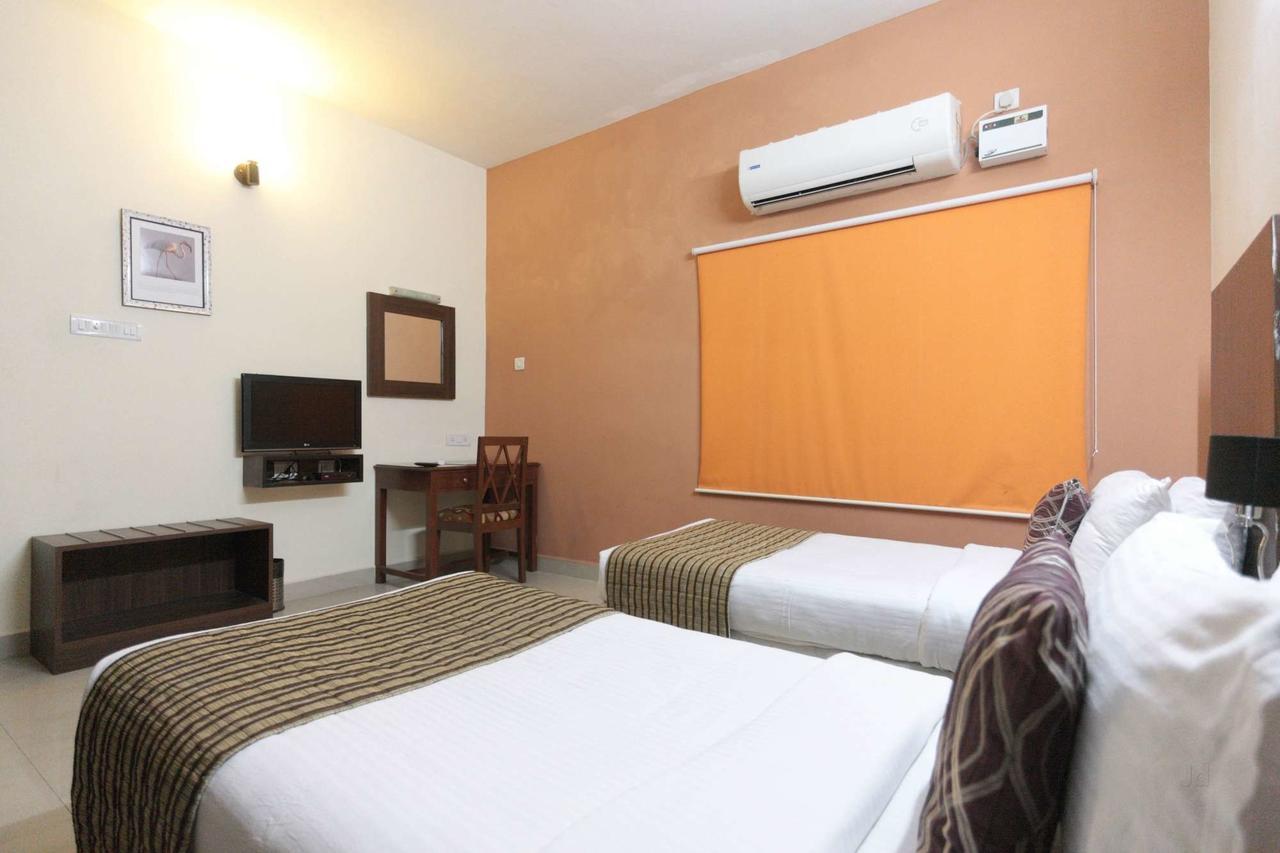 Hotel Le Princess @ Airport 뉴델리 외부 사진