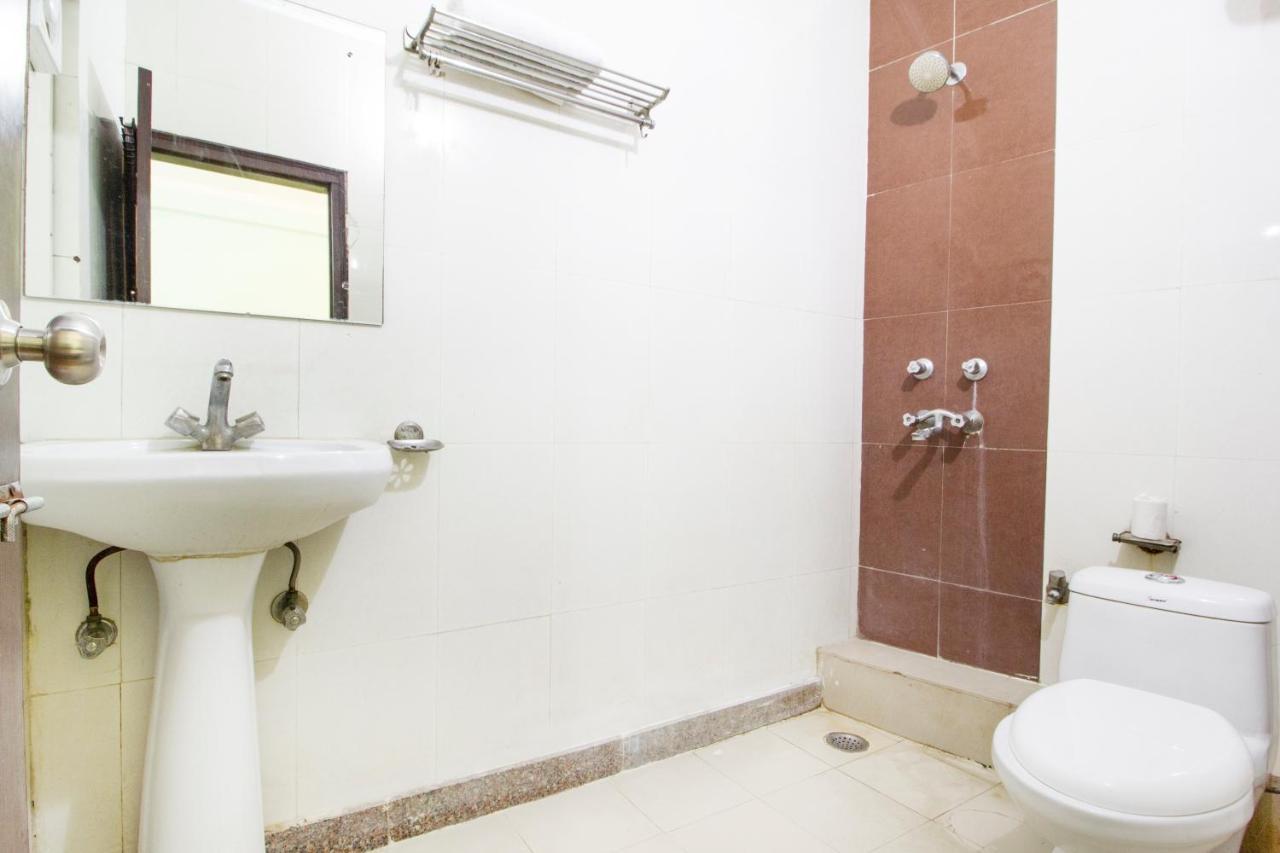 Hotel Le Princess @ Airport 뉴델리 외부 사진