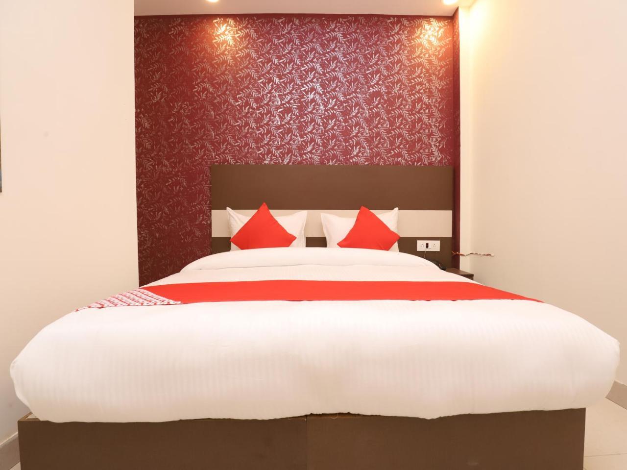Hotel Le Princess @ Airport 뉴델리 외부 사진